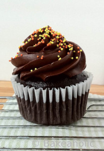 Dark-Chocolate-Cupcakes1